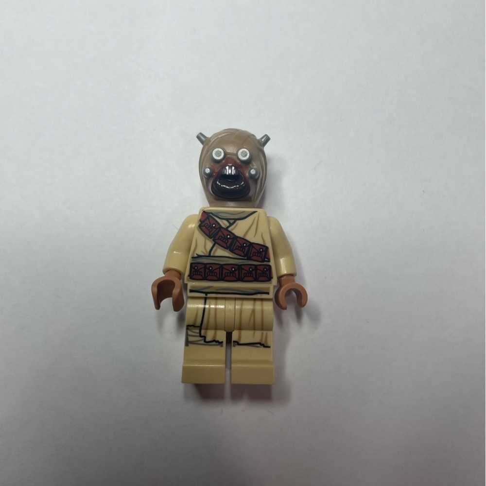 Lego Star Wars Tusken Raider Head Spikes Diagonal Belt Minifigure 75270 75265